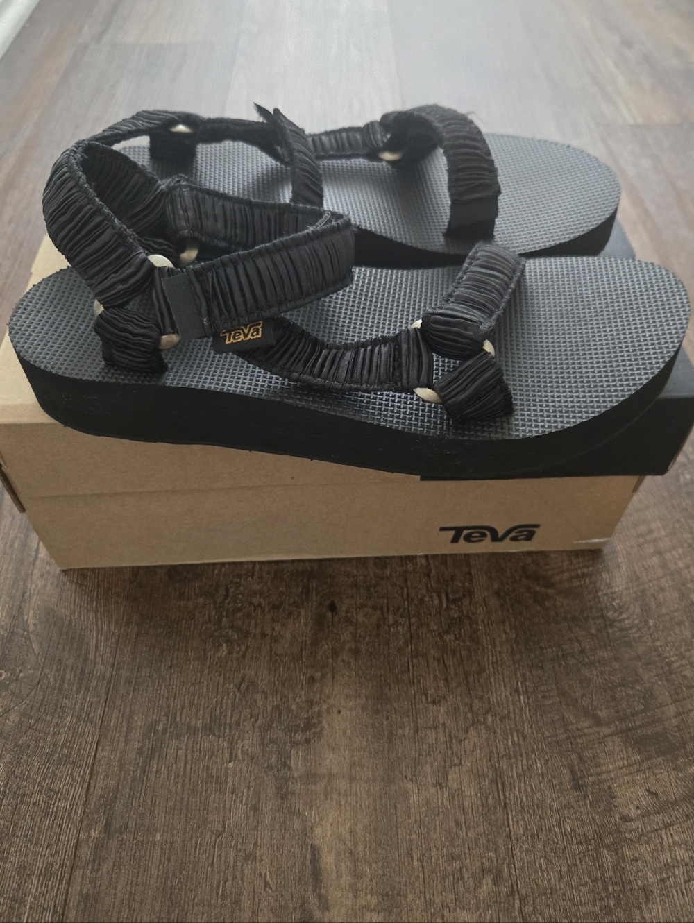 Teva Women's Black Strappy Sandals  BRAND NEW. NEVER USED.